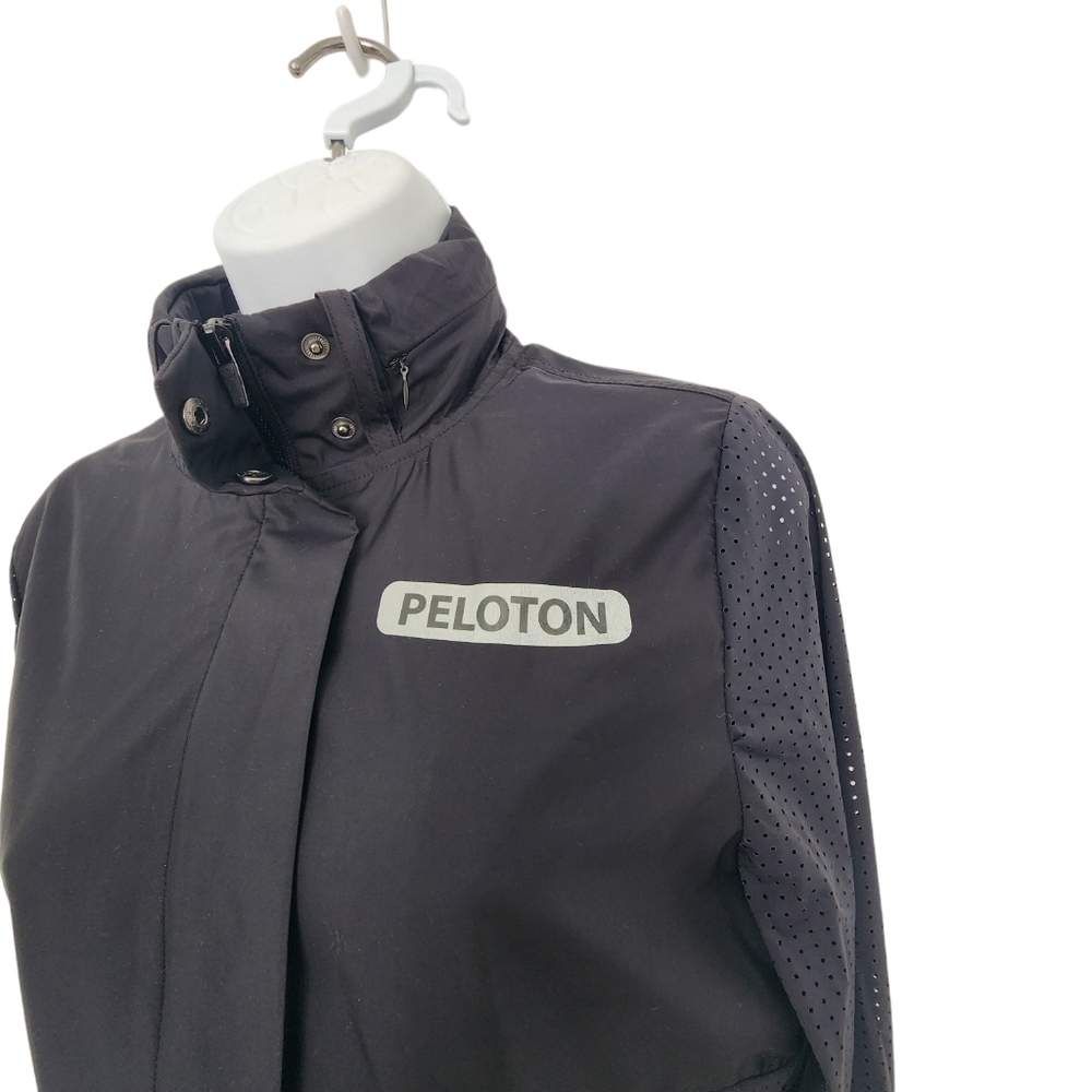 Peloton X Shape Protech Athletic Jacket Size Smal… - image 6